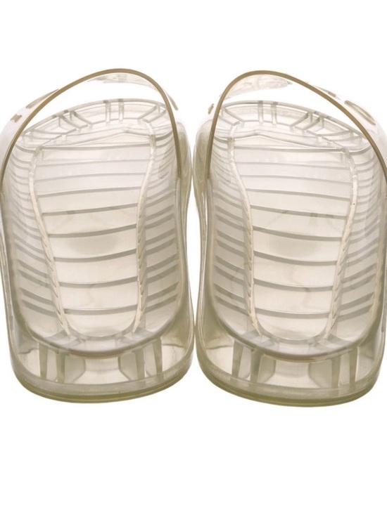 Sandals_&_Flip_Flops